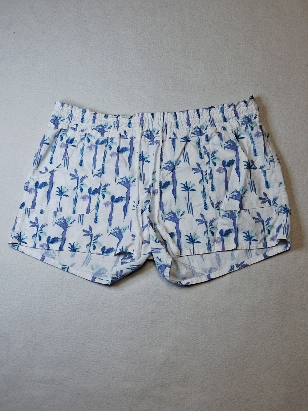 Ripzone White and Blue Palm-Print Elastic Waist Athletic Shorts